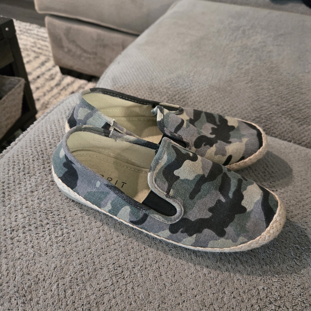 Spirit Camo Slip-On Sneakers